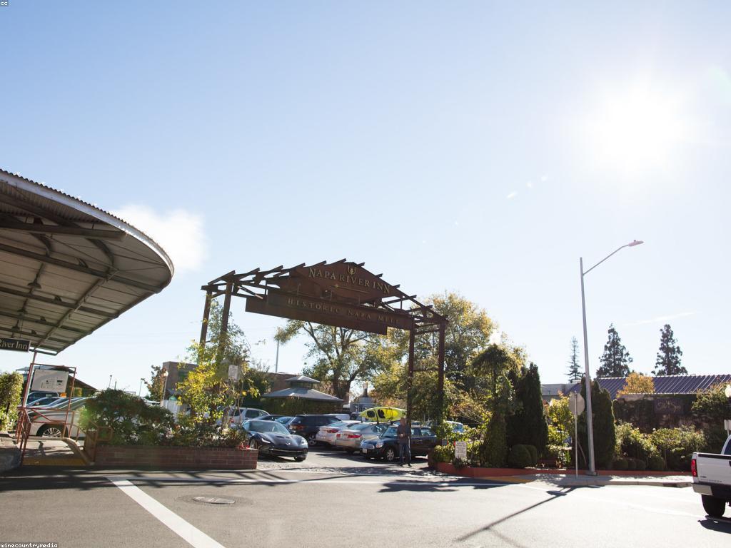 អត្ថប្រយោជន៍នៃការស្វាគមន៍